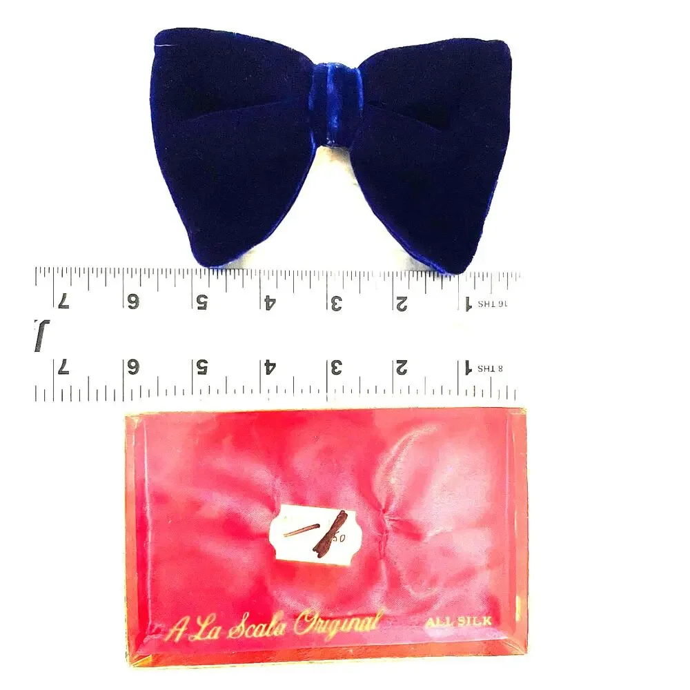 Vintage A La Scala Blue Velvet Bow Tie Silk Clip-On Ormond Rust Resist Box EUC